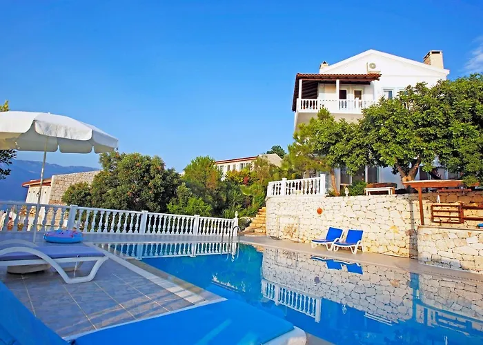 Muhtesem Deniz Manzarali Agac Ev 3* Kas