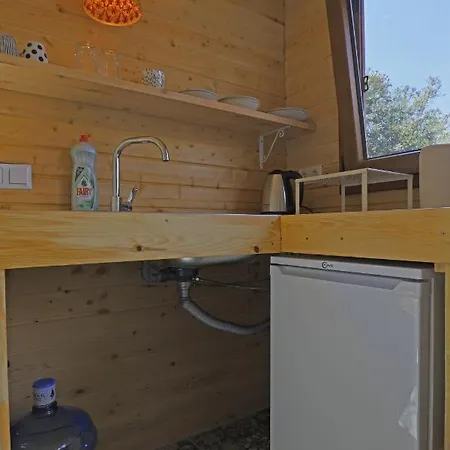 Muhteşem Deniz Manzaralı Ağaç Ev Apart Otel